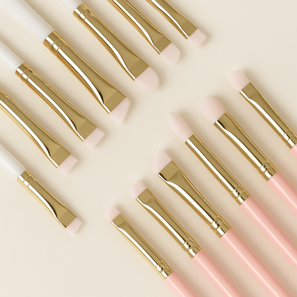 Kobie Lee Collective Blending Bullet Brush - standoutbeautyshop