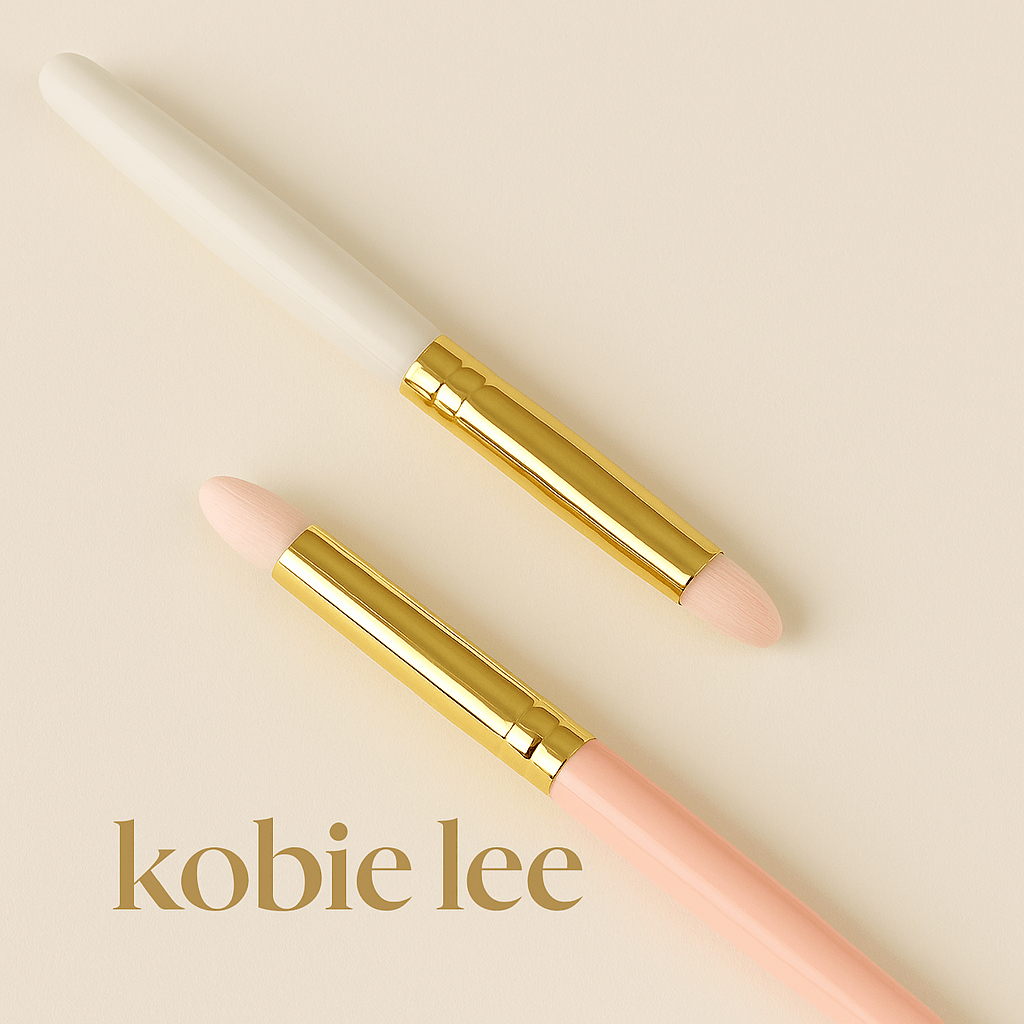 Kobie Lee Collective Blending Bullet Brush - standoutbeautyshop