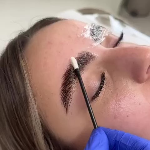 Load video: Thuya Lash Lift &amp; Brow Lamination Kit