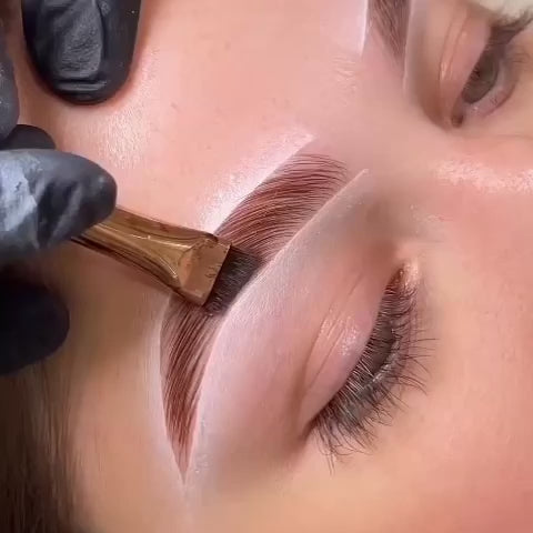 Load video: Noemi Hybrid Dye