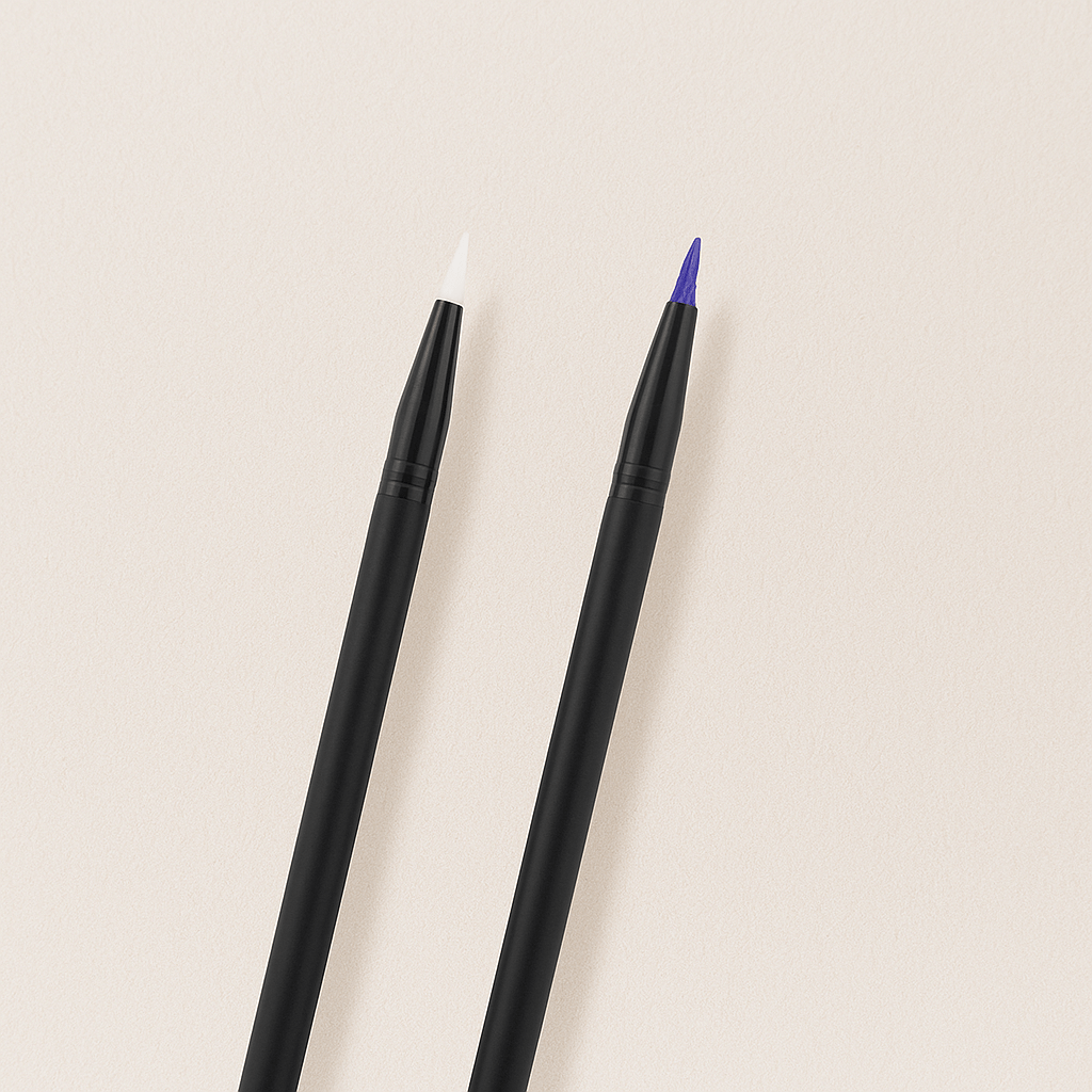 Thin Silicone Brush - standoutbeautyshop